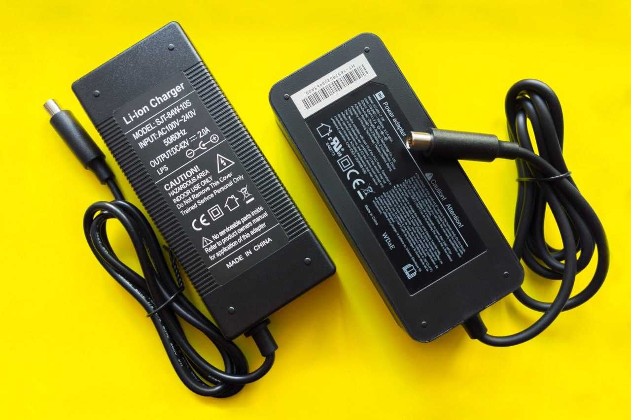Фирменная зарядное электросамокат Xiaomi 1S M365 Pro M187 Segway 42V