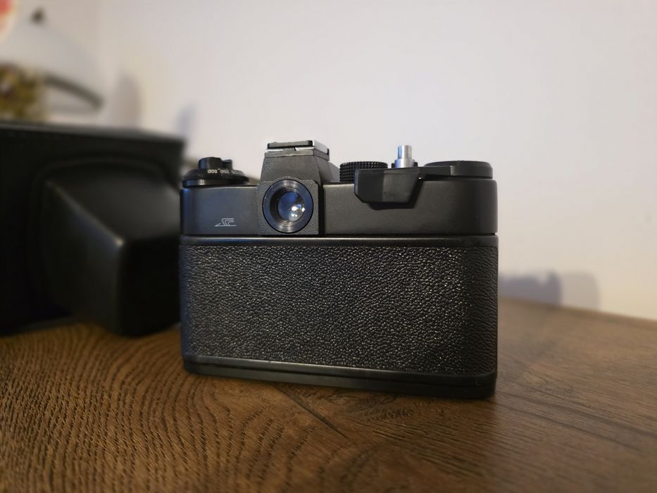 Zenit ET – nowy, kolekcjonerski aparat analogowy + etui