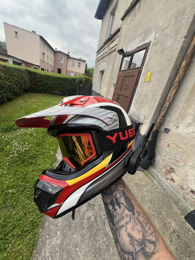 Kaski motocyklowe xl