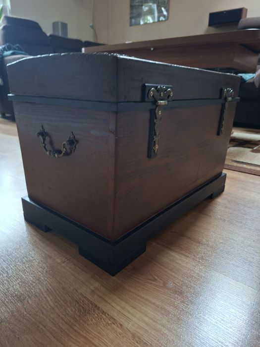 Skrzynia drewniana kufer antyczny