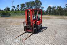 2010 Nissan Y1D1A15Q 1300 kg Empilhador Diesel