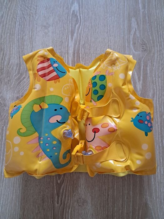 Надувний дитячий жилет