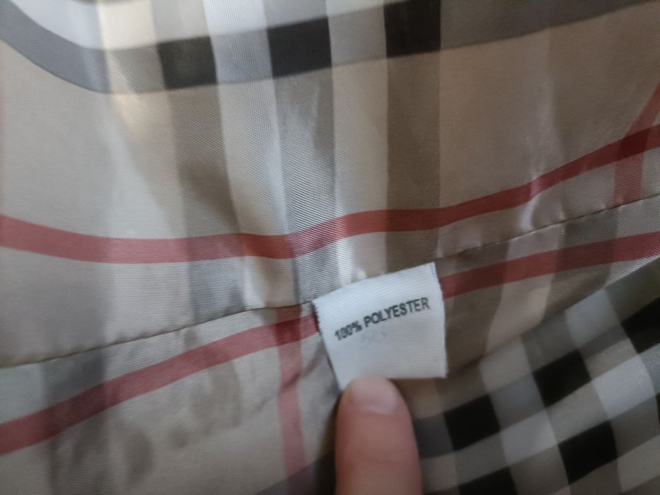 Зимова жіноча куртка