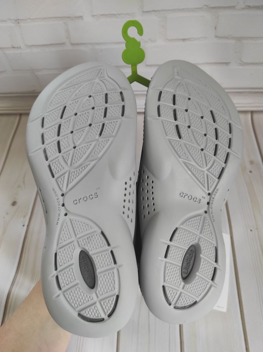 Оригінал! Кросівки Crocs literide 360 pacer W6 (36-37) 23-23,5 см