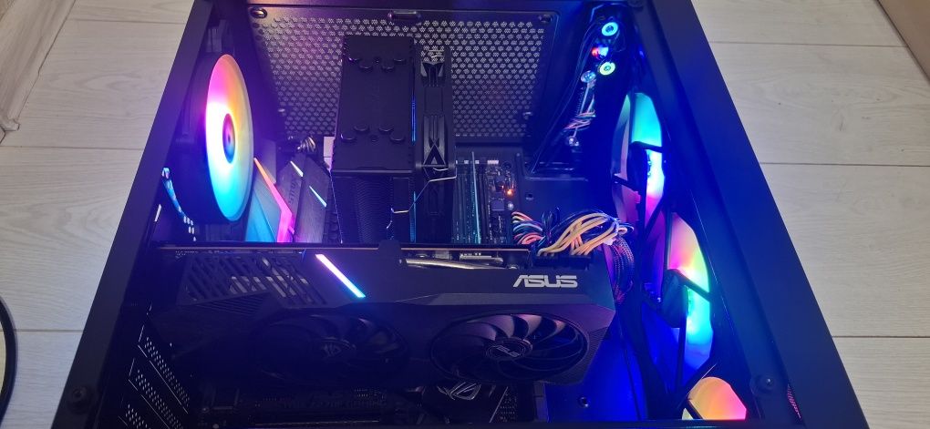 i5-9400/16gb ddr4/RX5700 8gb/512gb nvme m2 ssd