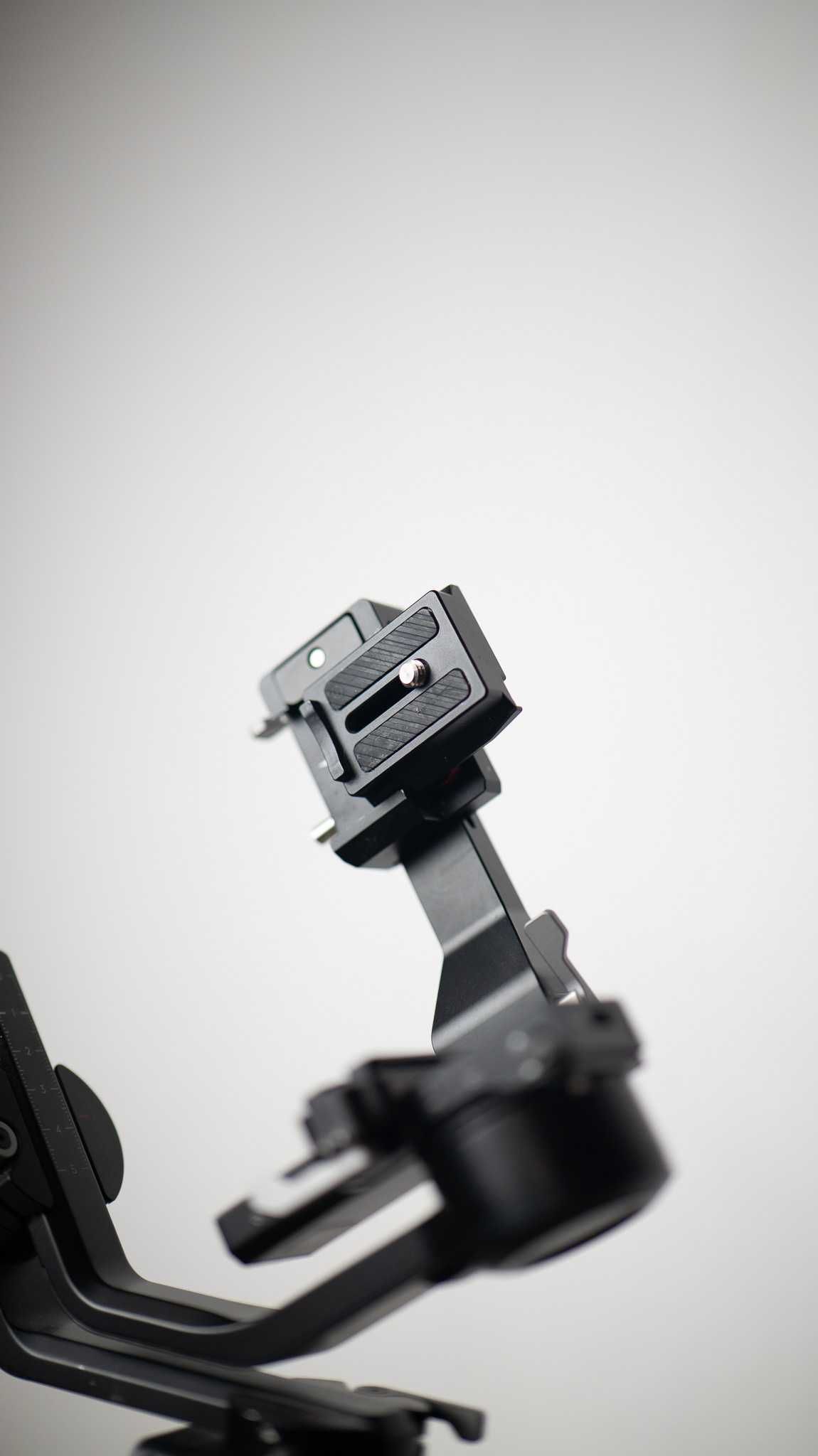 Cтабілізатор DJI RS 3 Mini