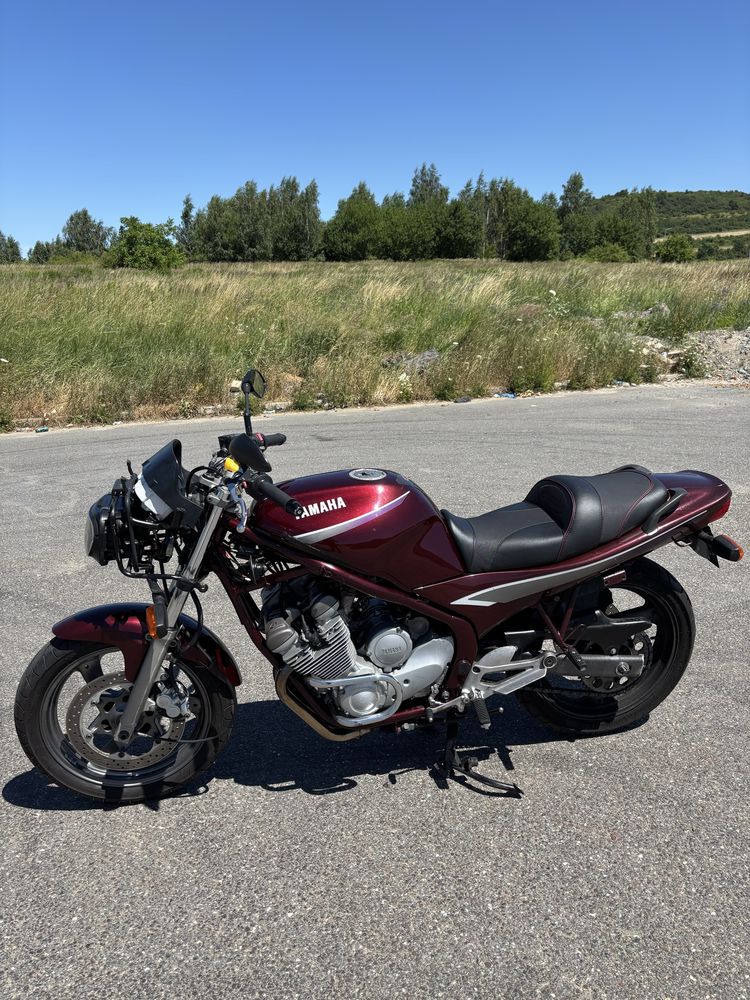 Yamaha XJ600S Diversion