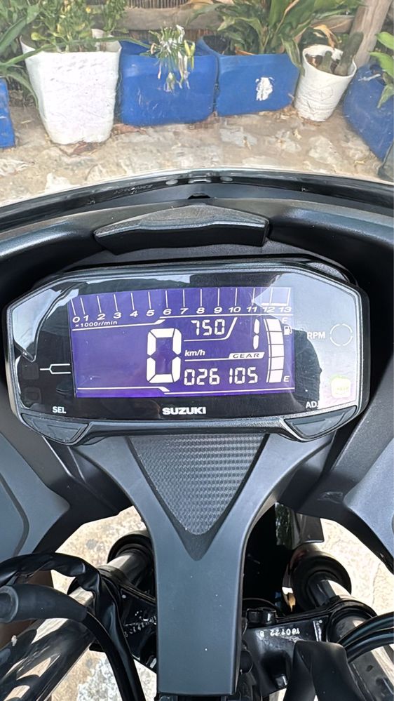 Mota Suzuki GSX-R 125