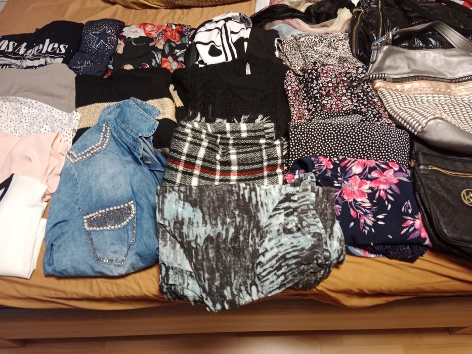 Paka ciuchów wizytowych róż 50 sztuk 33