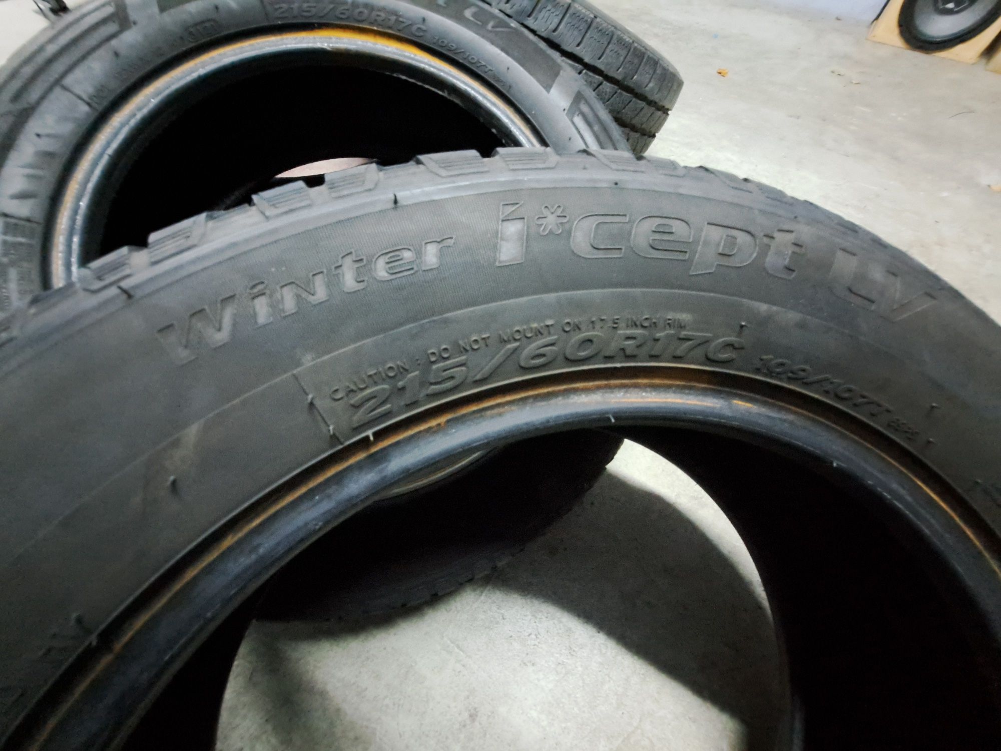 2Szt Opony Zimowe 17C 215 60 Do Dostawczego Hankook Continental