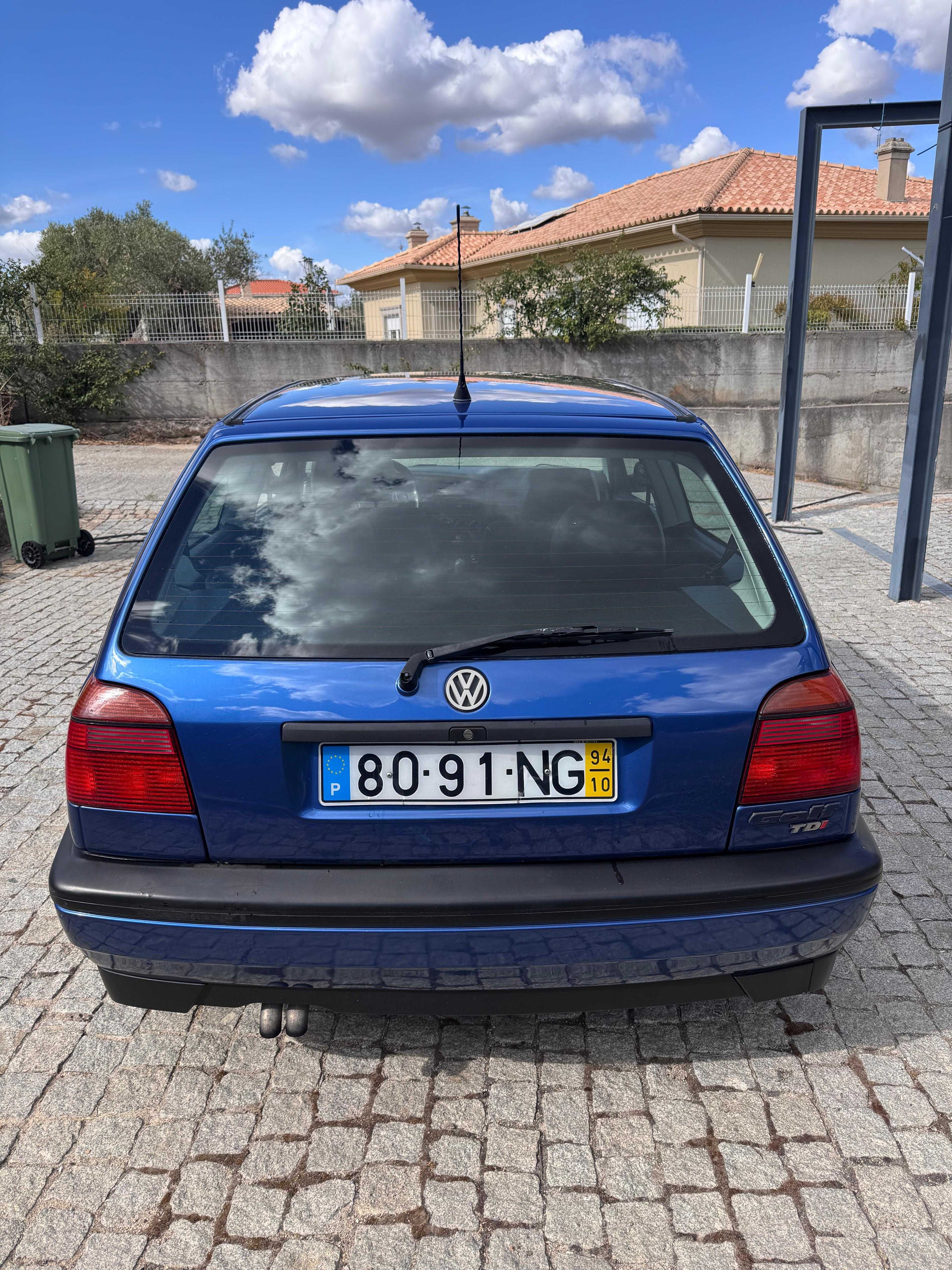 VW Golf  1.9 TDI
