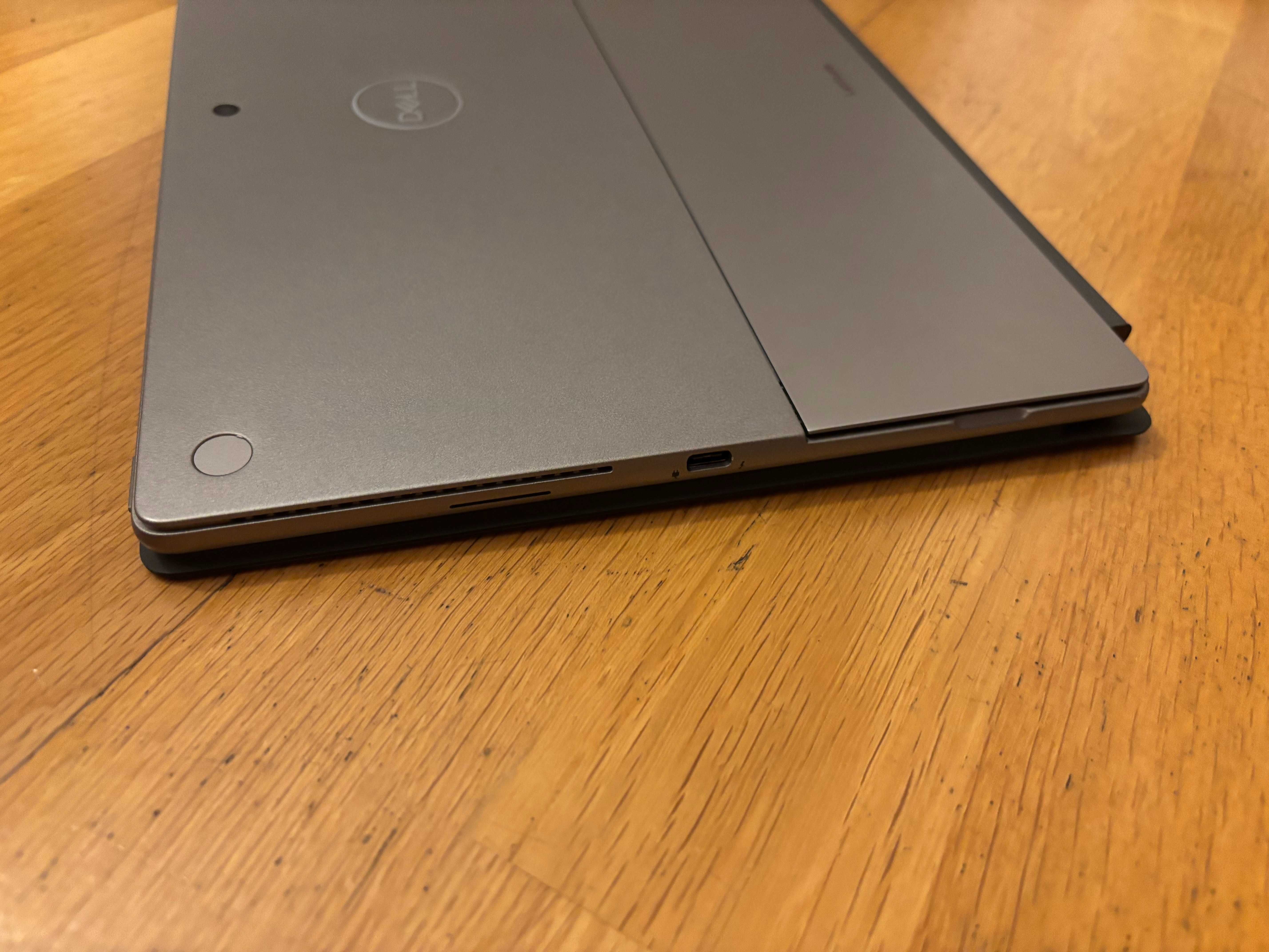 Portátil DELL Latitude 7320 Detachable - COM GARANTIA DELL