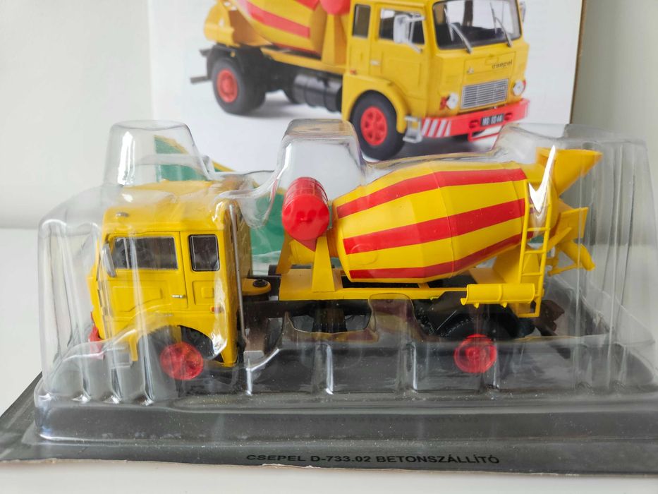 Model Csepel D 733.02 Ciężarówki PRL DeAgostini skala 1:43 z wadą