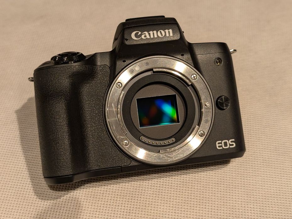Canon m50 MK2 + adapter+silikonowe etui