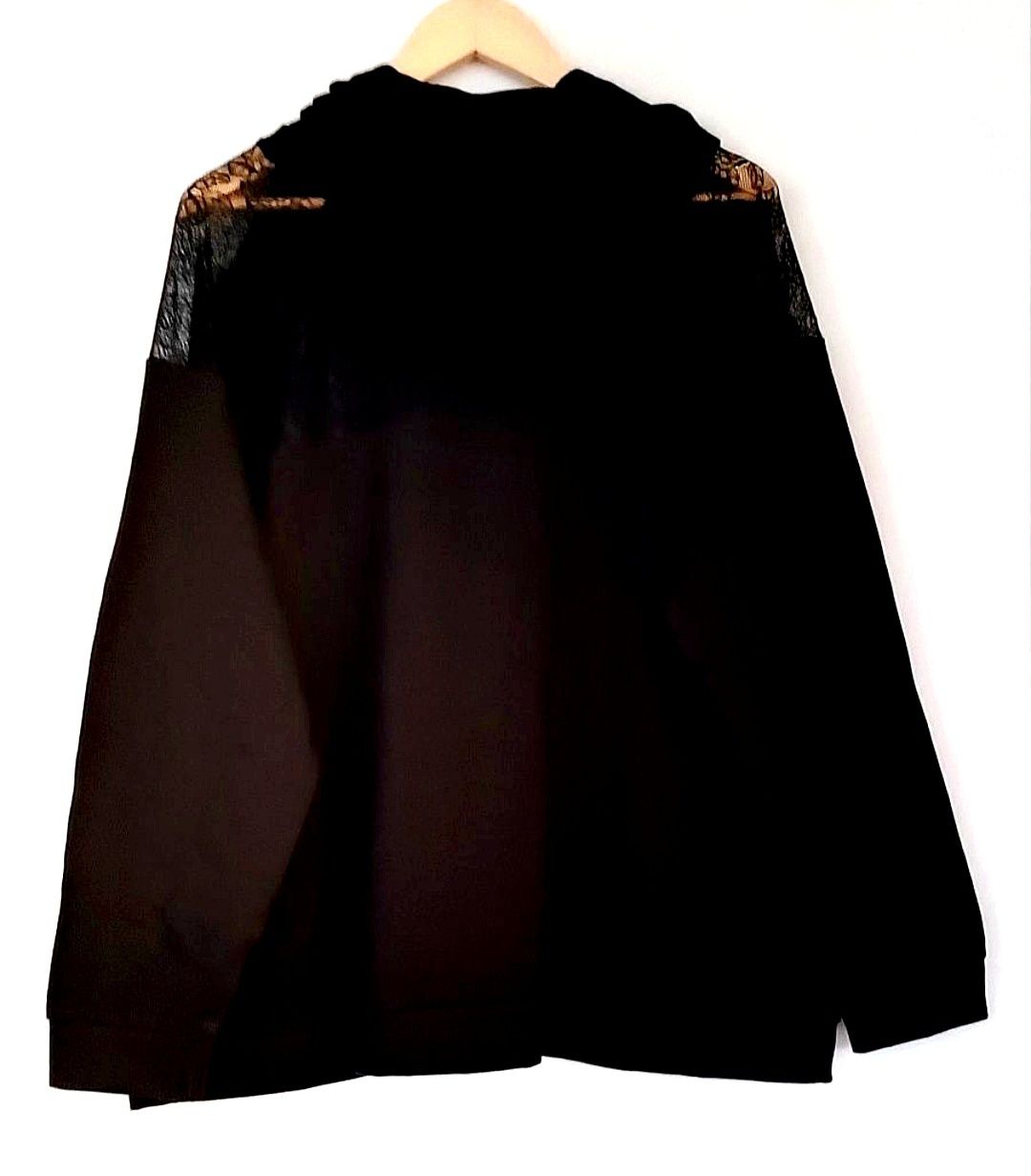 NOWA bluza r. 52/54 z koronką i kapturem - czarna/ 100 % bawełna