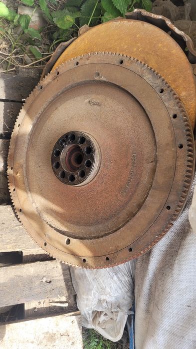 маховик MAN F2000 командор