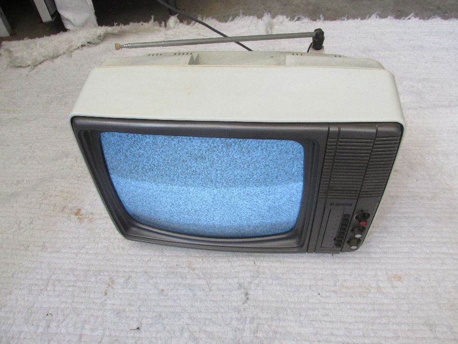 Televisão Preto/branco - Antiguidade