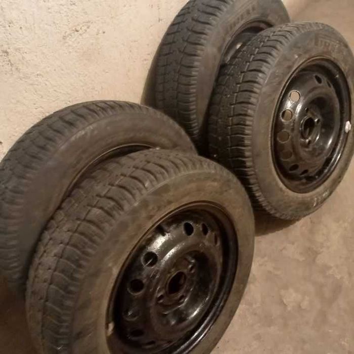 Felgi stalowe 4x100 OPEL/CHEVROLET 175/65/14 Pirelli