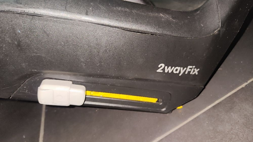 Base isofix e cadeira grupo 1 Bebeconfort