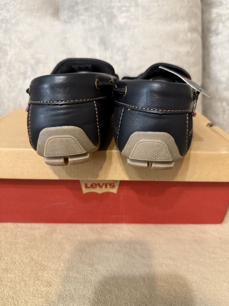 Чоловічі джинсові мокасини Levi’s