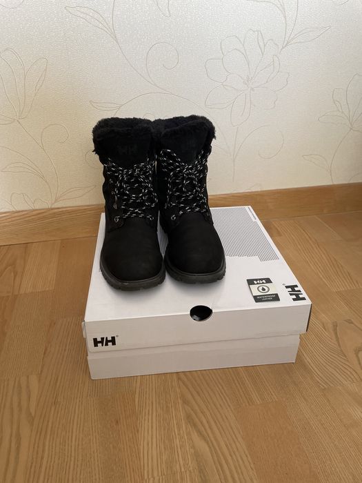 Helly Hansen напівчоботи черевики р. 39,5, з натур.шкіри, waterproof