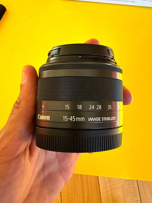 Canon EOS M50 + Objetiva 15-45mm | Excelente Estado