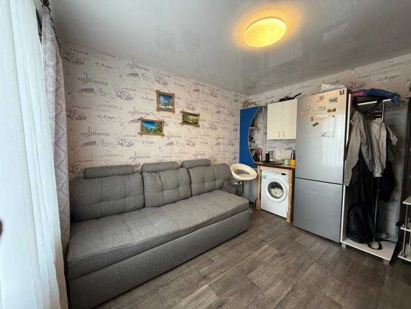 Продам гостинку з капітальним ремонтом