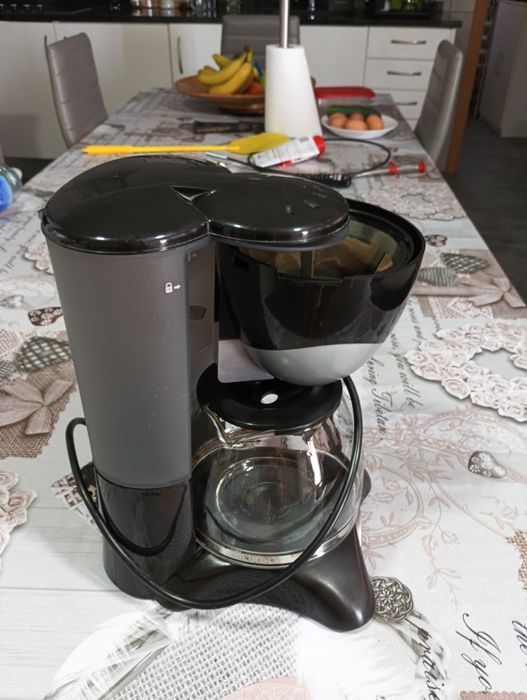 Máquina de café pouco usado