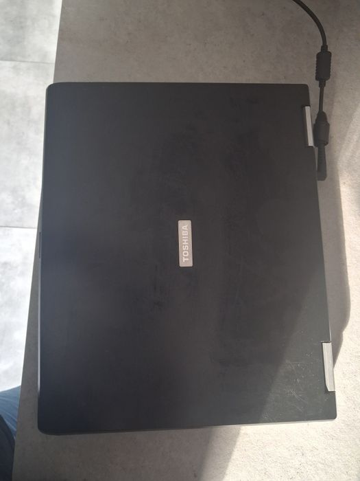 Laptop toshiba psl2xe
