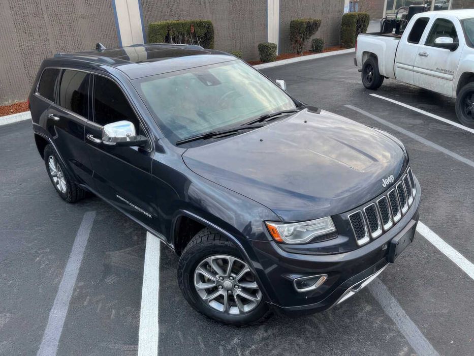 Jeep Grand Cherokee Overland      2014