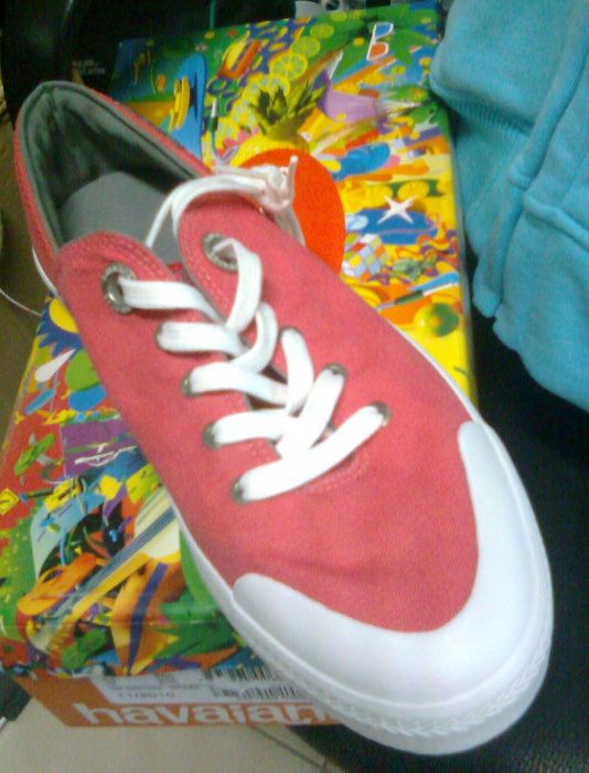 Sapatilhas Havaianas tamanho 42