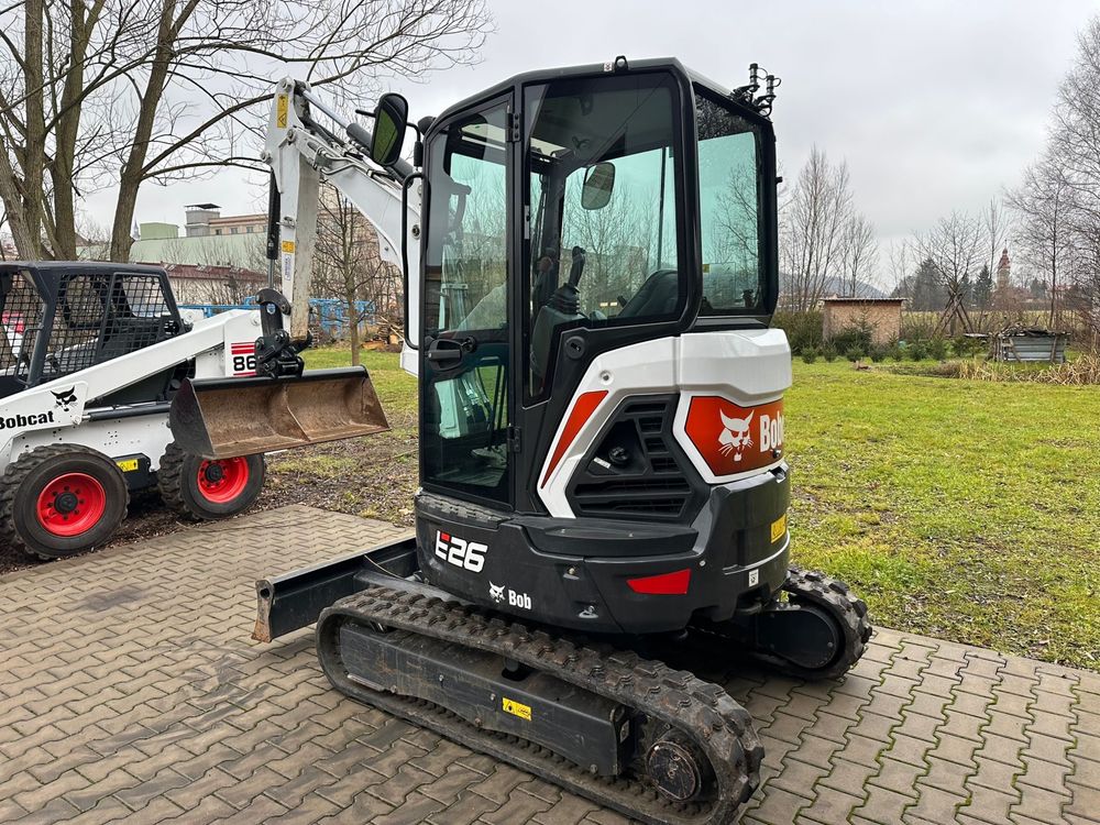 Minikoparka Bobcat E-26  589mtg  umowa jak nowa