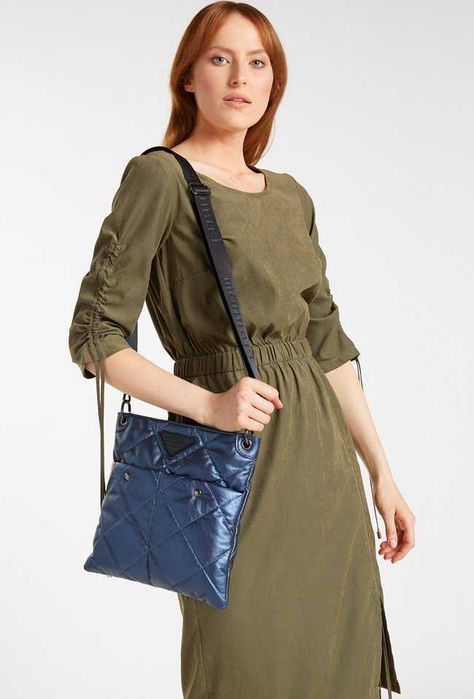 Torebka listonoszka Monnari 2510 granatowa 013