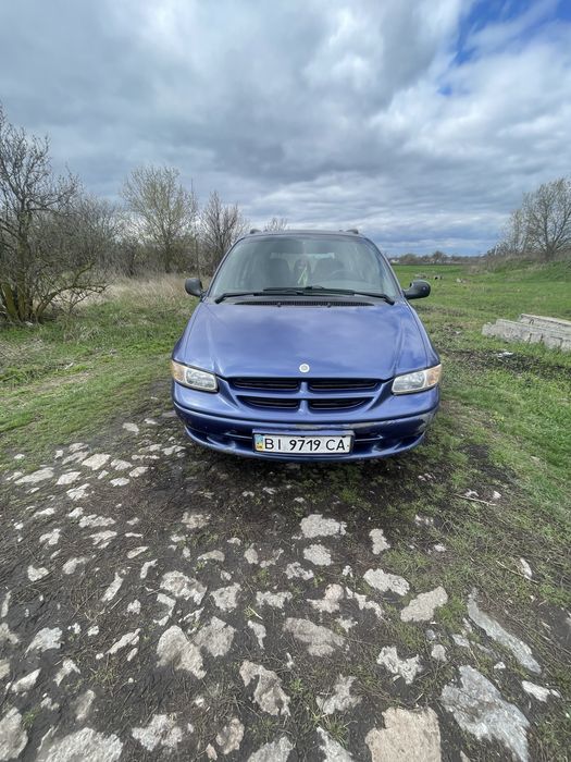 Продам Dodge Ram Van 2,5TD