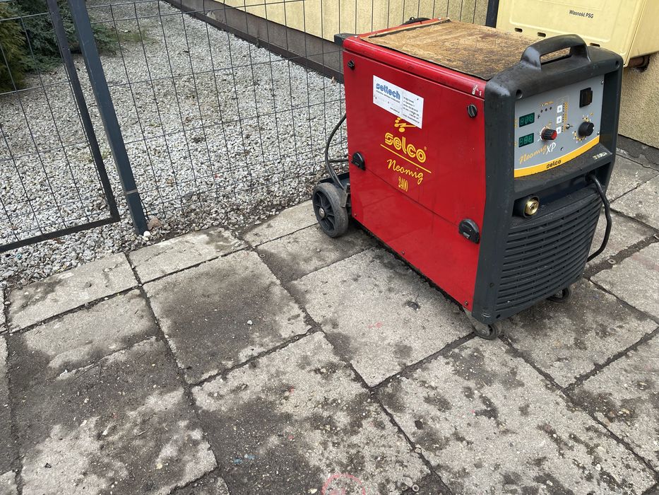 Spawarka migomat Selco 240 synergia