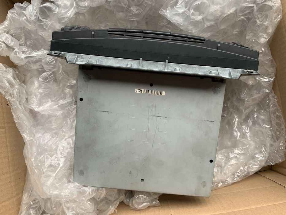 Магнитола mersedes w220 рестайлінг