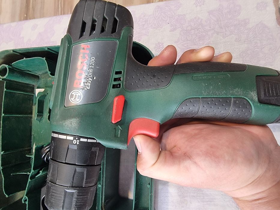 Wkrętarka Bosch EasyDrill 1200 12V w walizce