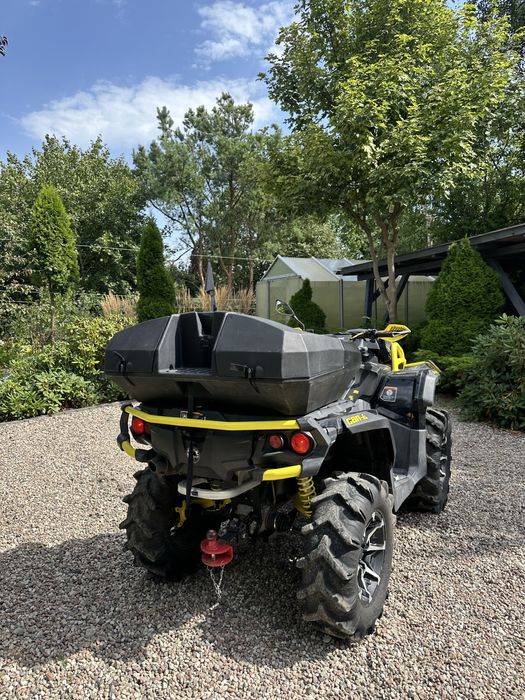 Quad CAN-AM Outlander
