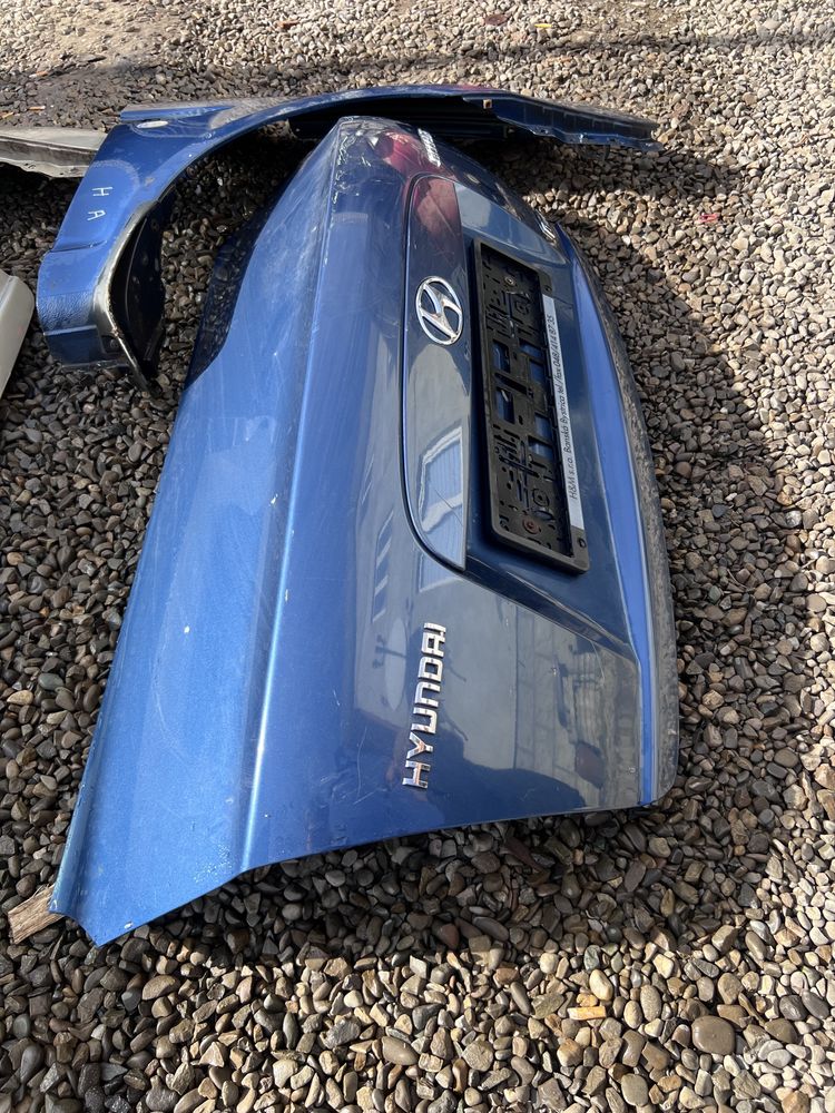Кришка багажника, крило праве Hyundai Accent 2005-2010 рік, б/у