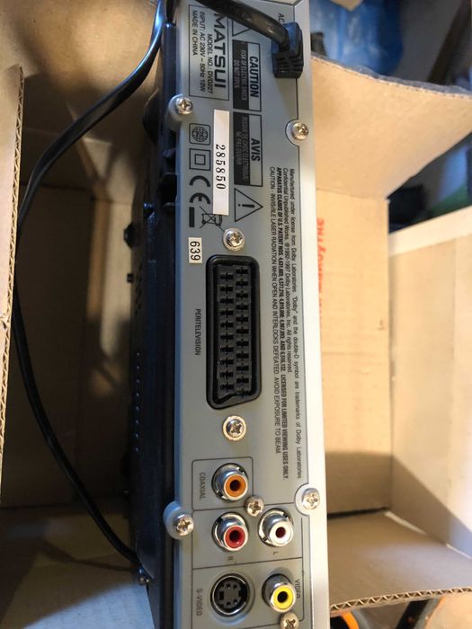 SD,DVD програвач +10 дисків до кожного програвача