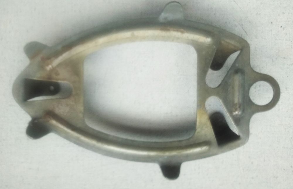 Продам подставку под утюг.