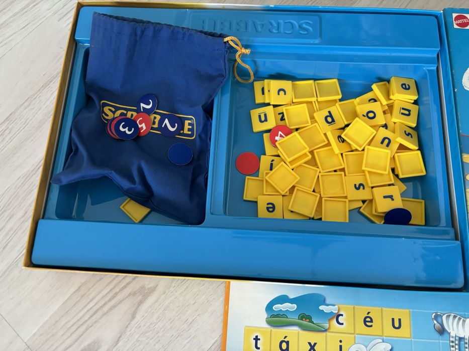 Scrabble junior novo