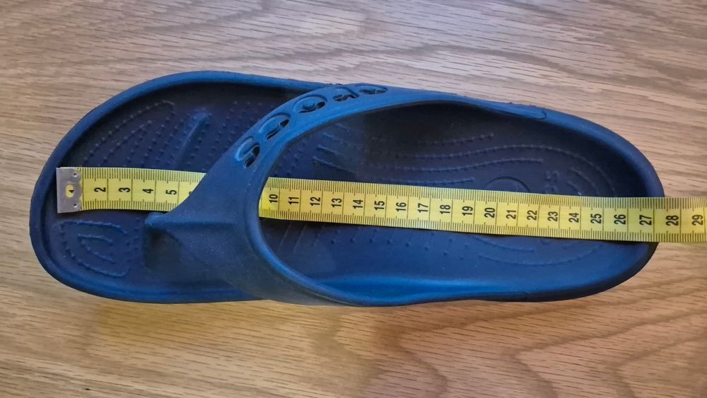 Чоловічі в´єтнамки Crocs Baya Flip, розм.41-42, (M8/W10), 26 см
Стан г
