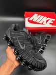 Nowe_Nike_ShoxTL_Black_Obuwie sportowe Rozmiar.39