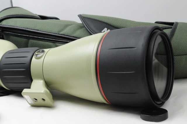 como novo Nikon Fieldscope ED D=82 com ocular de 25x