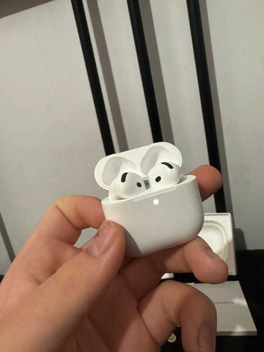 Słuchawki Apple AirPods 4 ANC