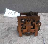 435 Mechanizm starego zegara ściennego Junghans uszkodzony