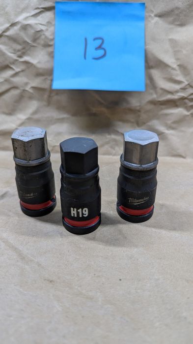 Головка торцева шестигранна МіІwauкее H19 1/2"