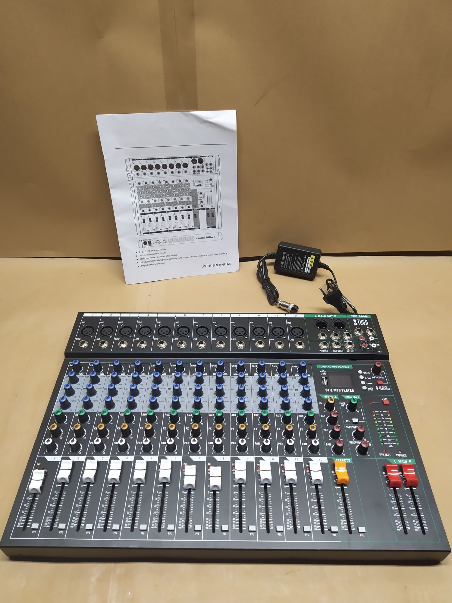 Mikser audio XTUGA CT120 12-kanałowy