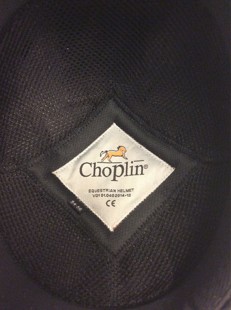 Toque para equitação da marca Choplin